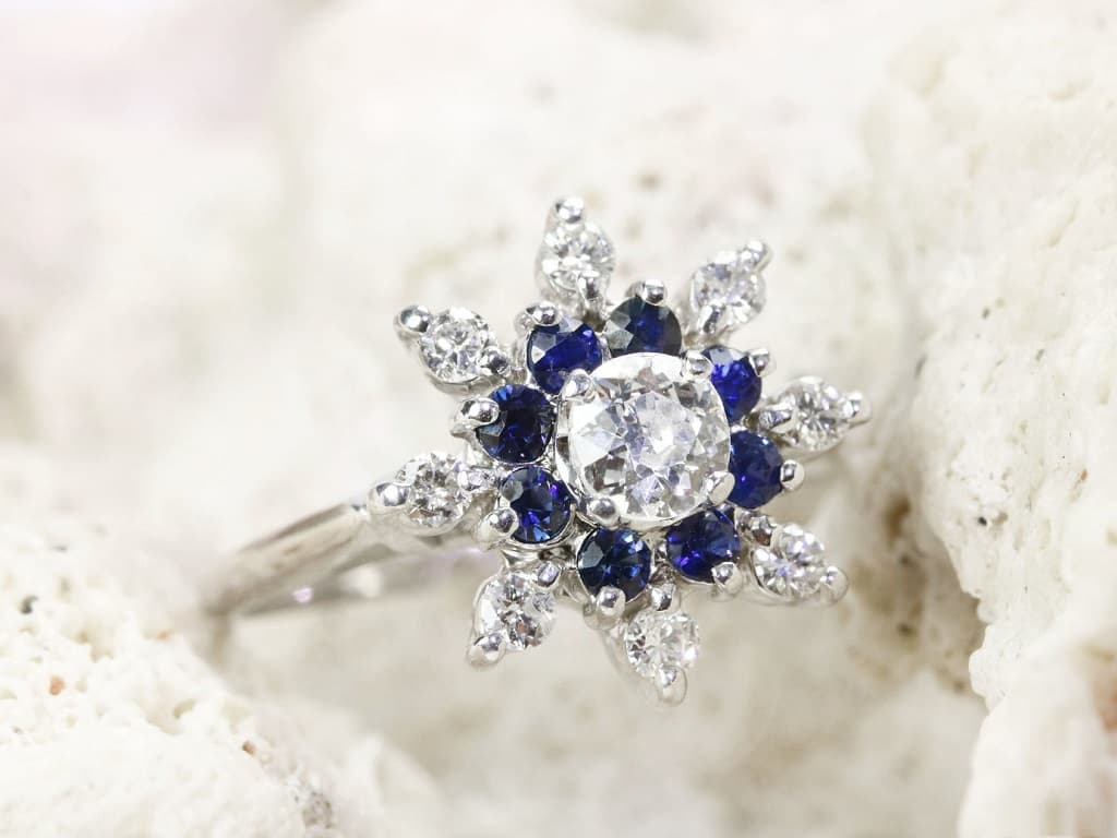 Sapphire Vs Diamond – the Right Choice for You