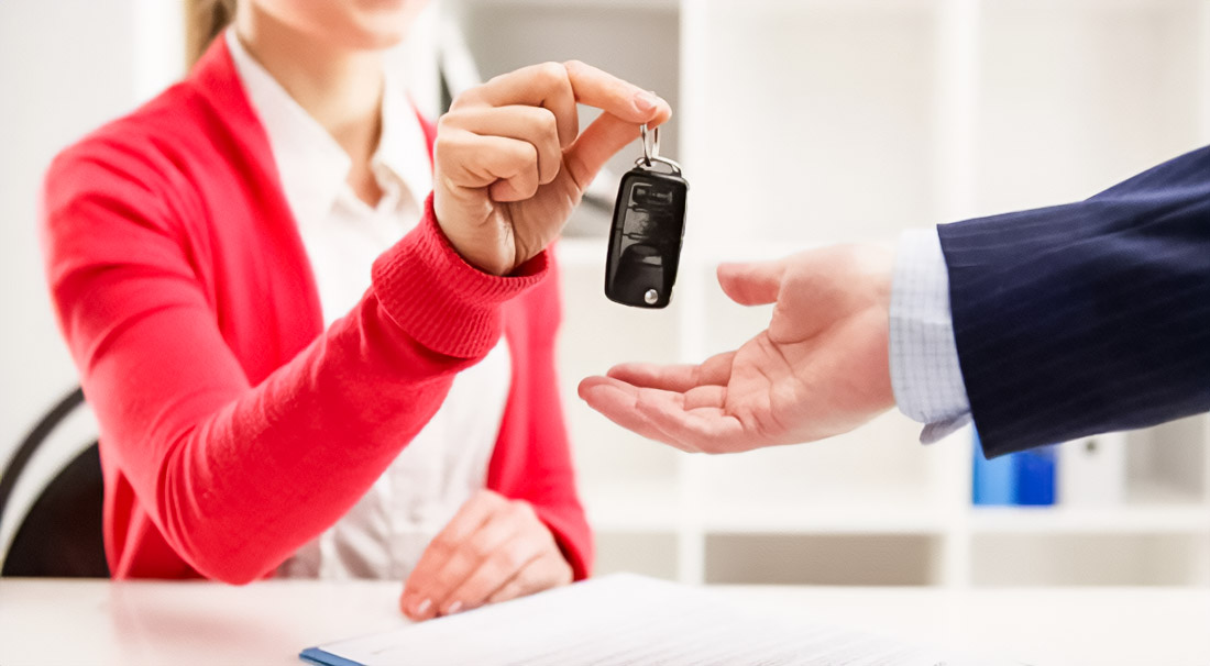 From Sheikh Zayed Road to the Metaverse: Digital Doppelgangers of Luxury Car Rentals in Dubai