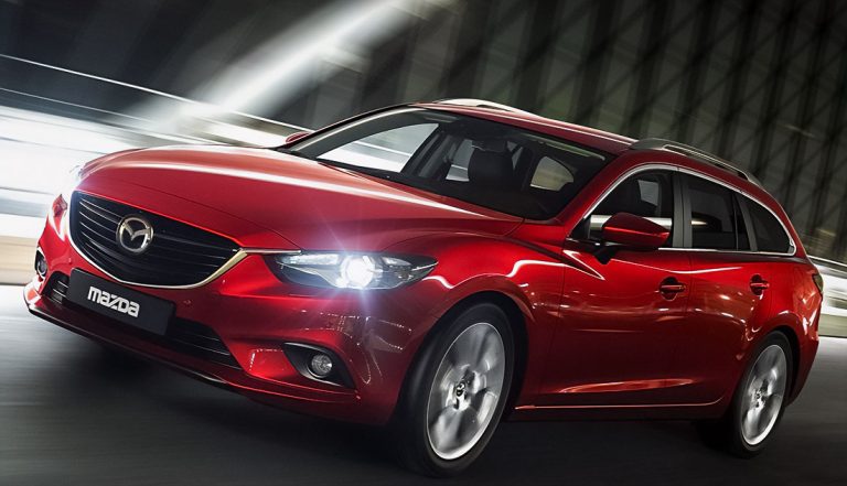 Mazda CX-5 in the UAE Desert: Power, Reliability and Technology for Challenging Rides
