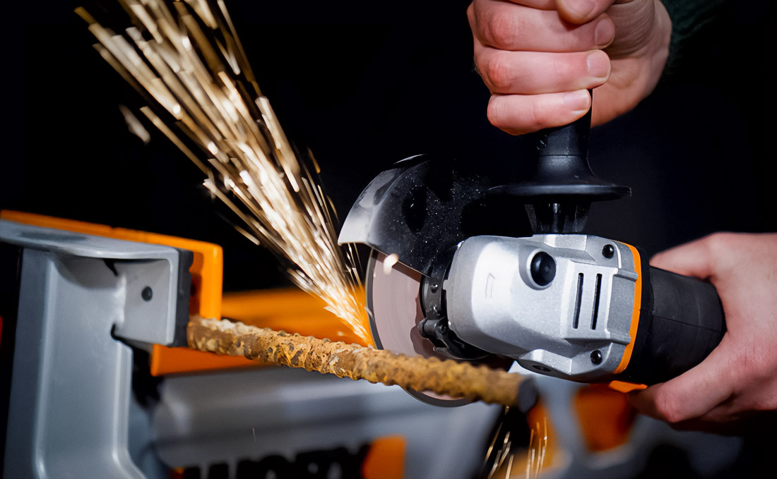 How to Prevent Condensation Damage on Power Tools and Air Lines During Dubai’s Winter